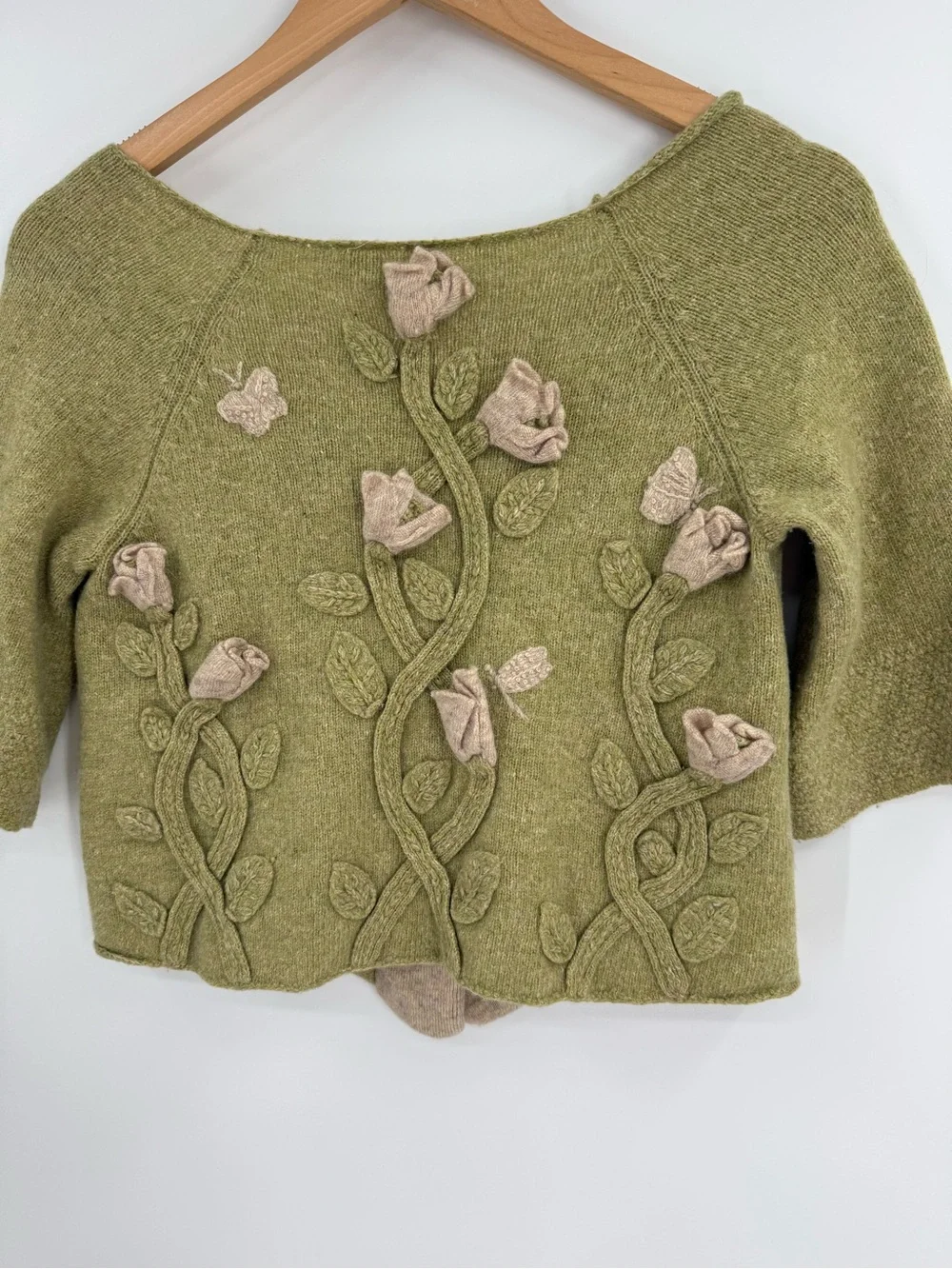 Anthropologie Moth Floral Applique 3/4 Sleeve Button Front Cardigan | Green | S